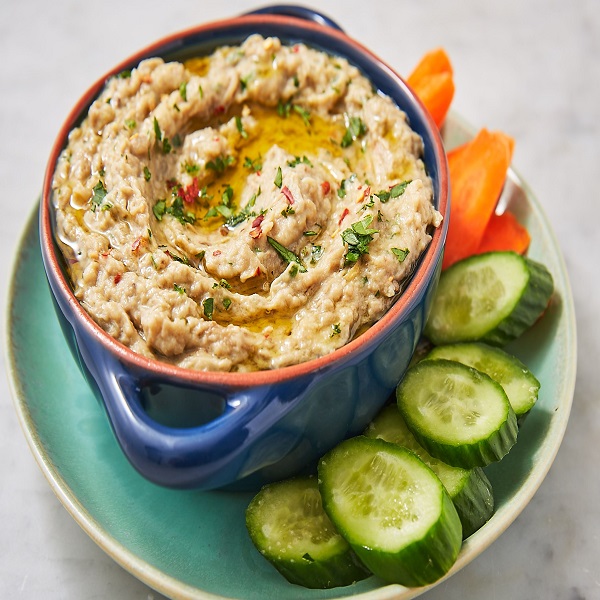 Baba ganoush . . . . . . . . .. . . . . . . . . . .  $15